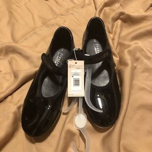 Brand New Black Girls Tap Shoes, Size 2